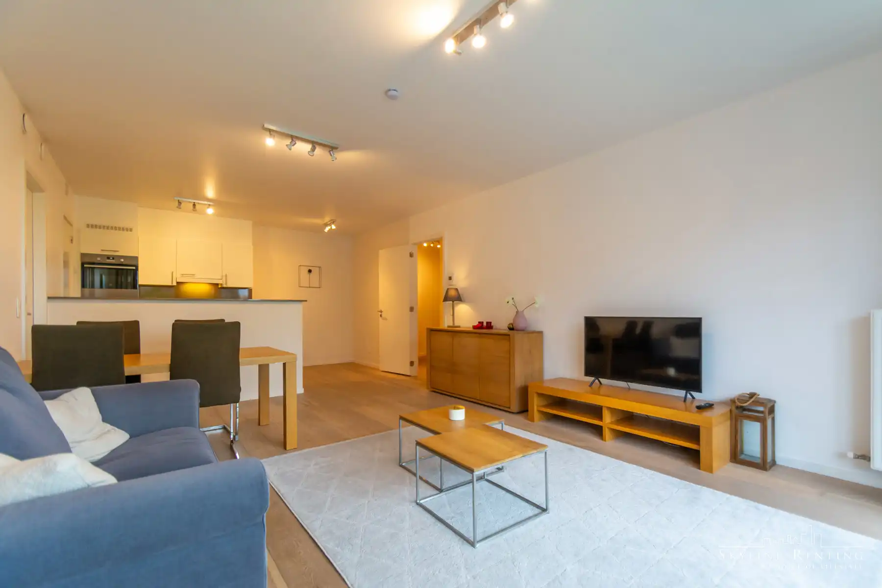 Prachtig gemeubeld 2 slpk appartement met TERRAS (NAVO) foto 4
