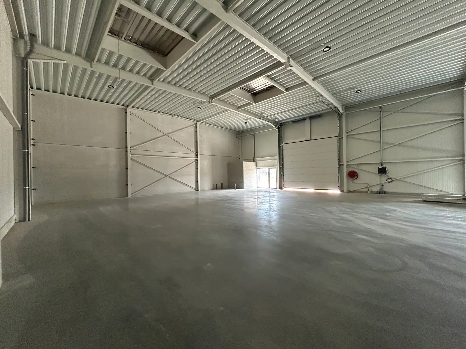 Bedrijfsvastgoed te huur foto 2