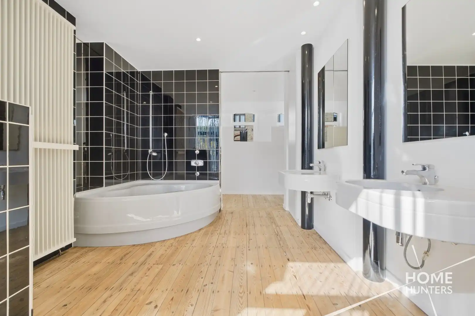 Ruime instapklare stadswoning met 3 slpks, tuin en EPC B foto 25