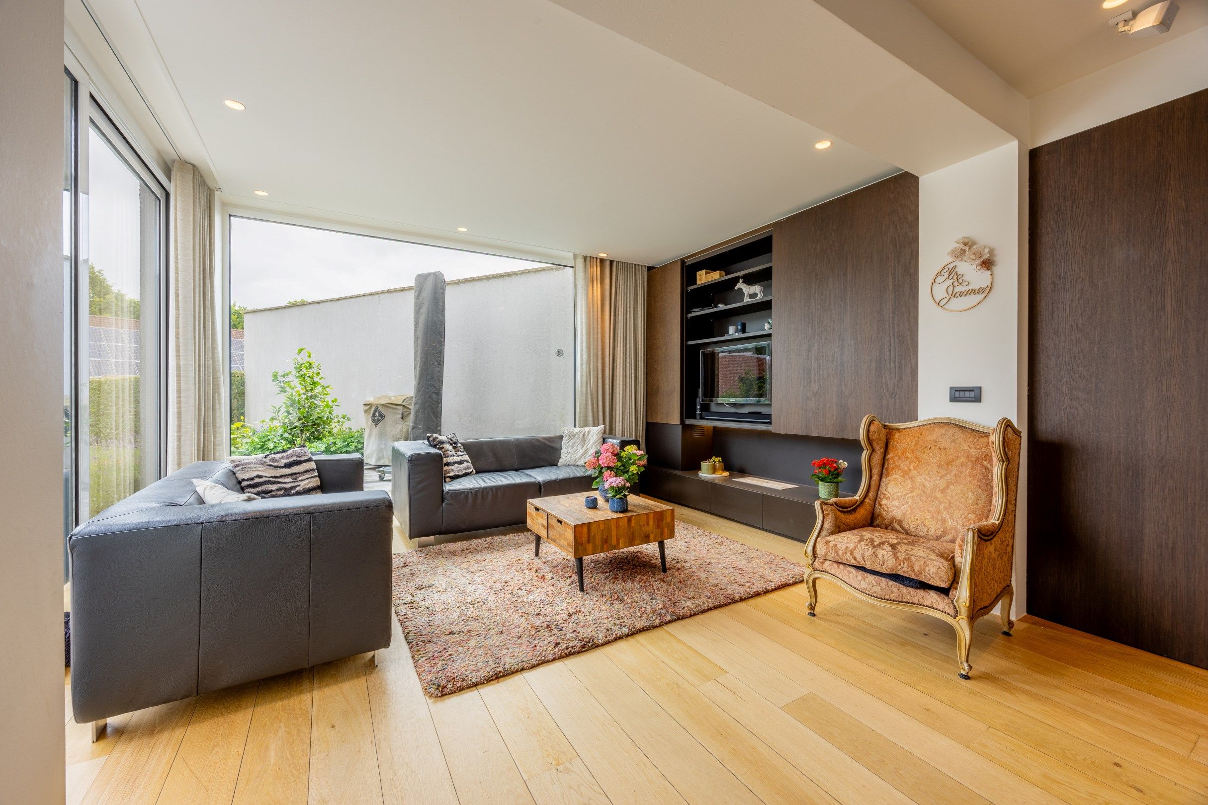 Unieke en recent gerenoveerde woning foto 3