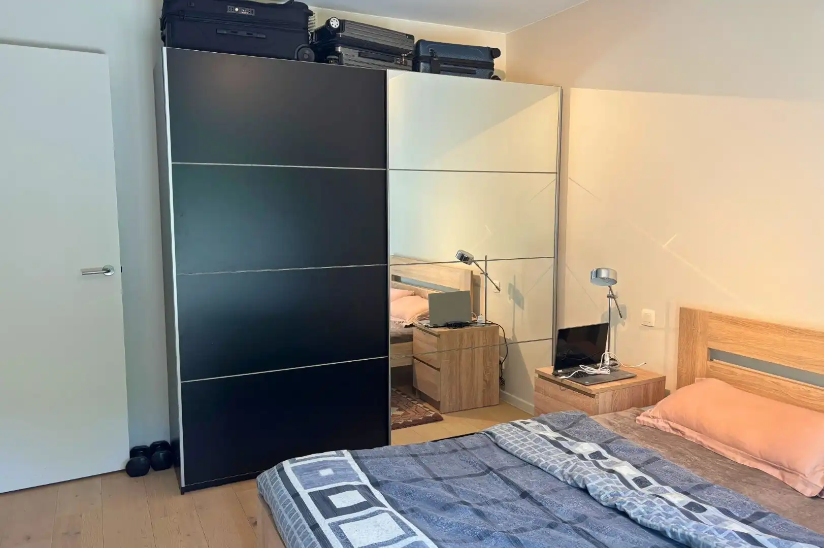 Lichtrijk gelijkvloers appartement met twee slaapkamers en 55 m² terras.  foto 6