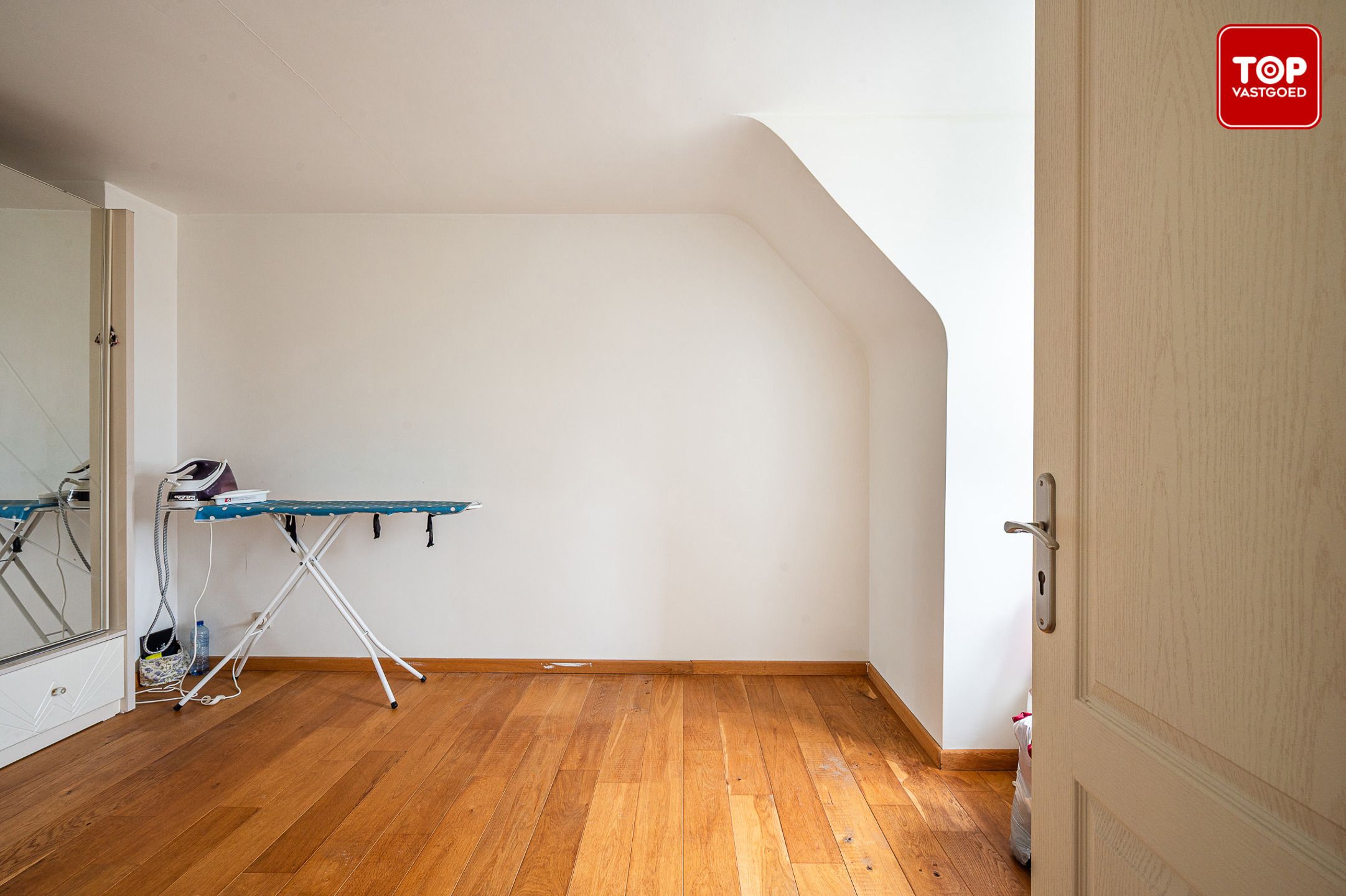 Gezellige gezinswoning met prachtige tuin  foto 23