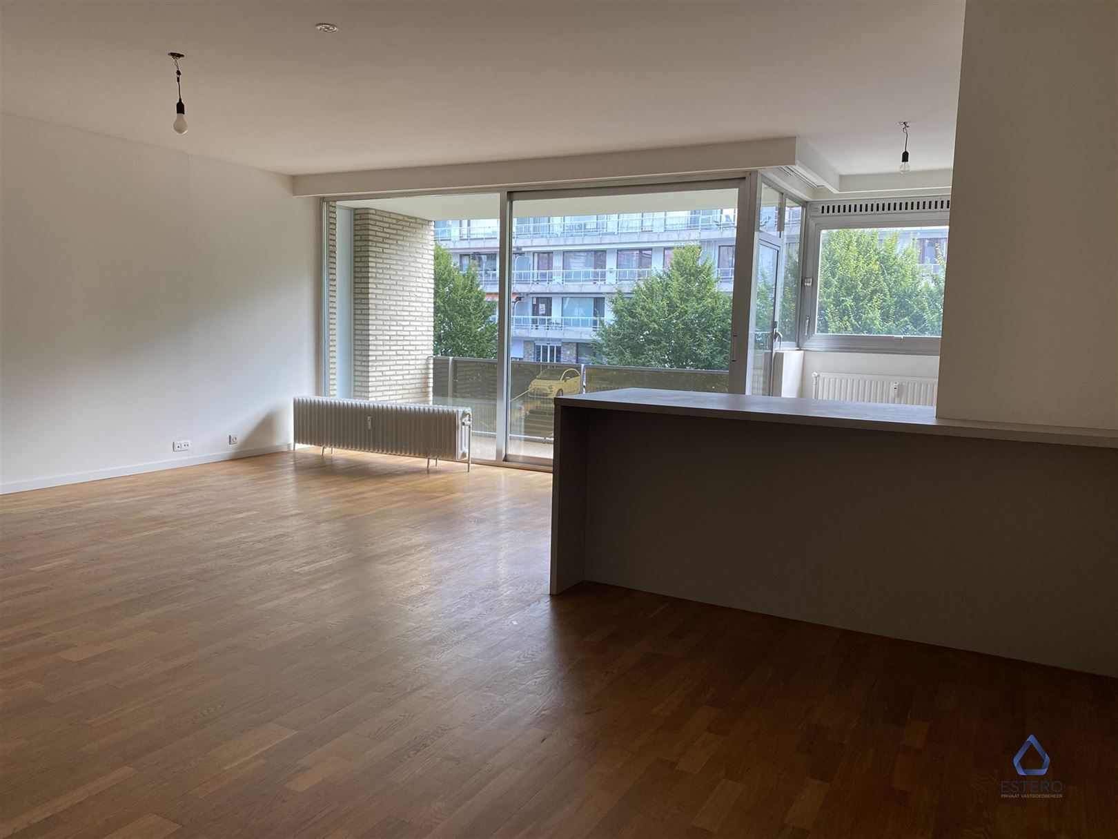 Ruim 2 slaapkamerappartement te Berchem foto 3