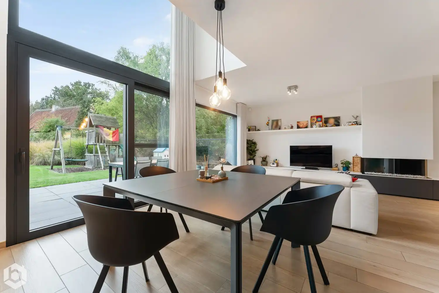 Tijdloze, instapklare woning met 3 slpkrs op perceel van 824 m² te Keerbergen foto 5
