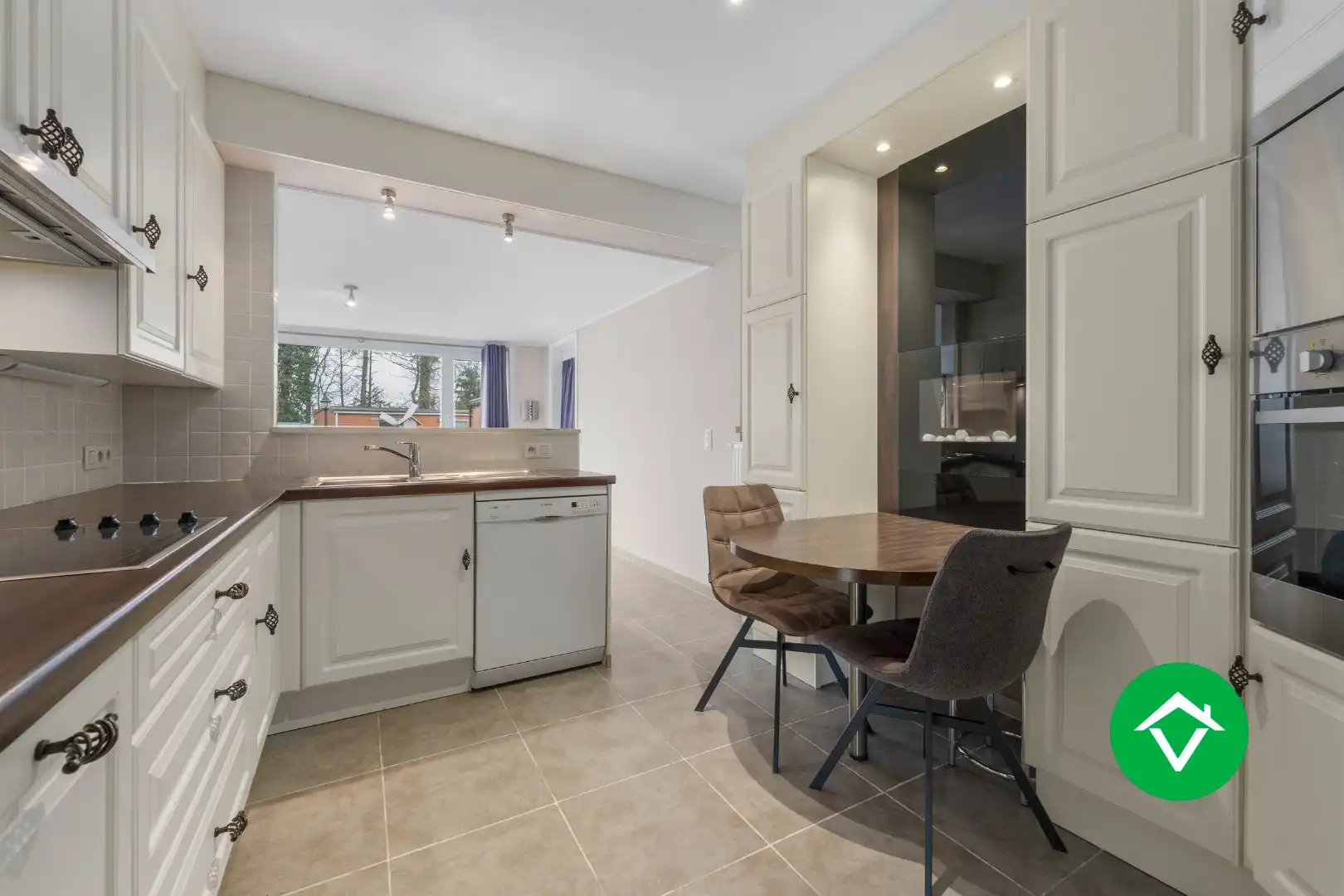 Alleenstaande woning met garage te Koekelare foto 8