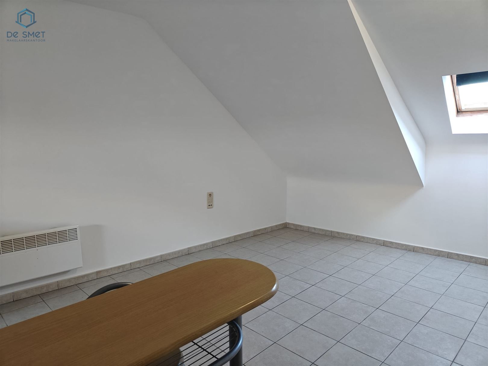 Instapklare Studio te Koop Ideale Investering op Toplocatie in Ninove foto 6