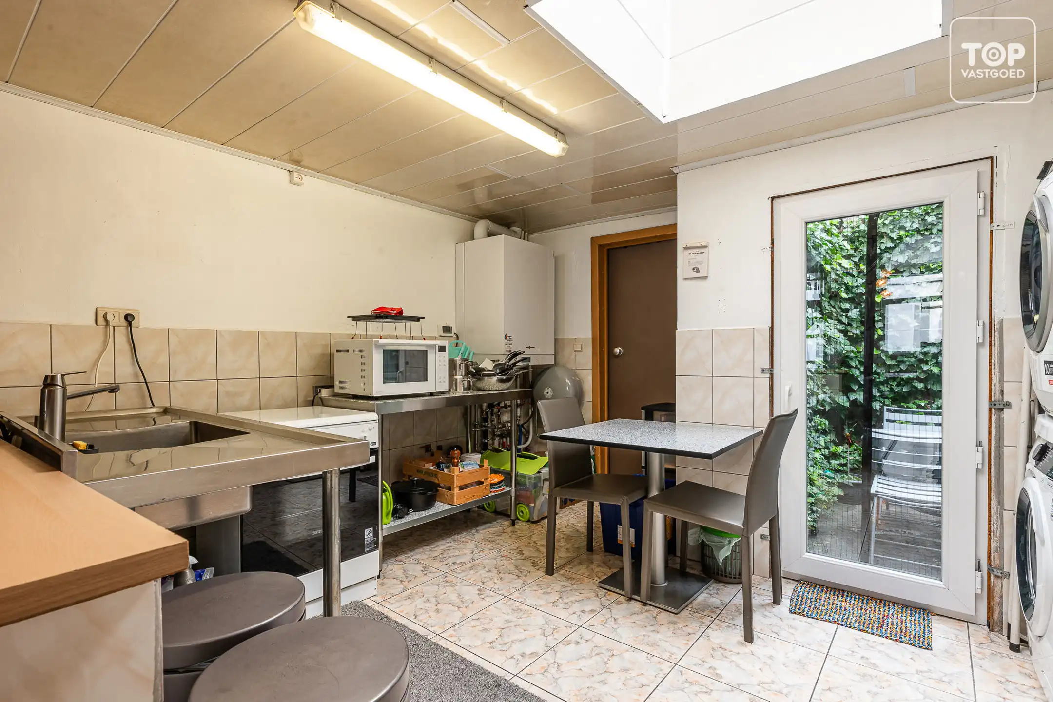 Ruime gezinswoning met 4 slaapkamers nabij het Tondelierpark foto 6