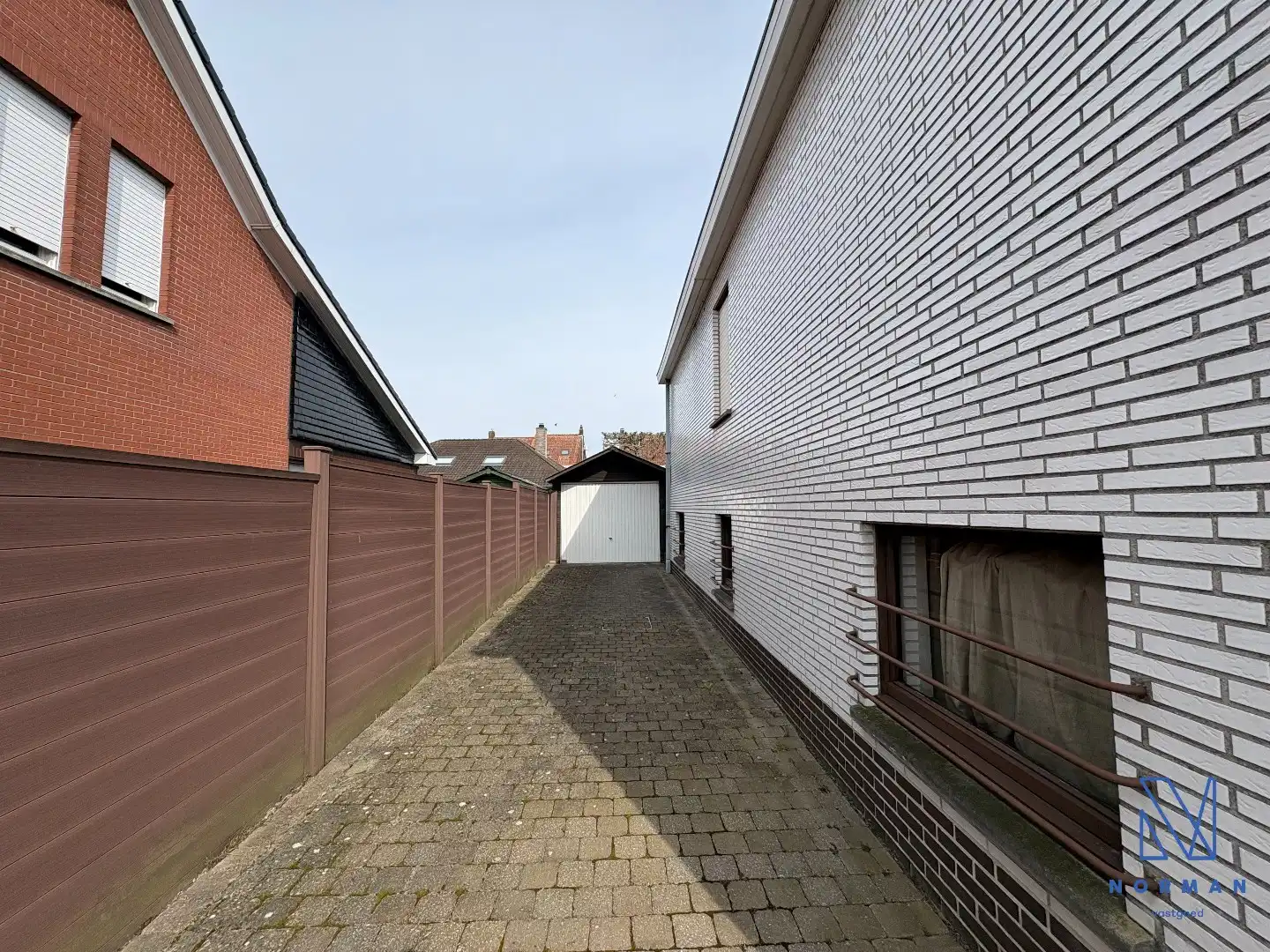 Alleenstaande te renoveren woning in Vichte met veel potentieel! foto 14