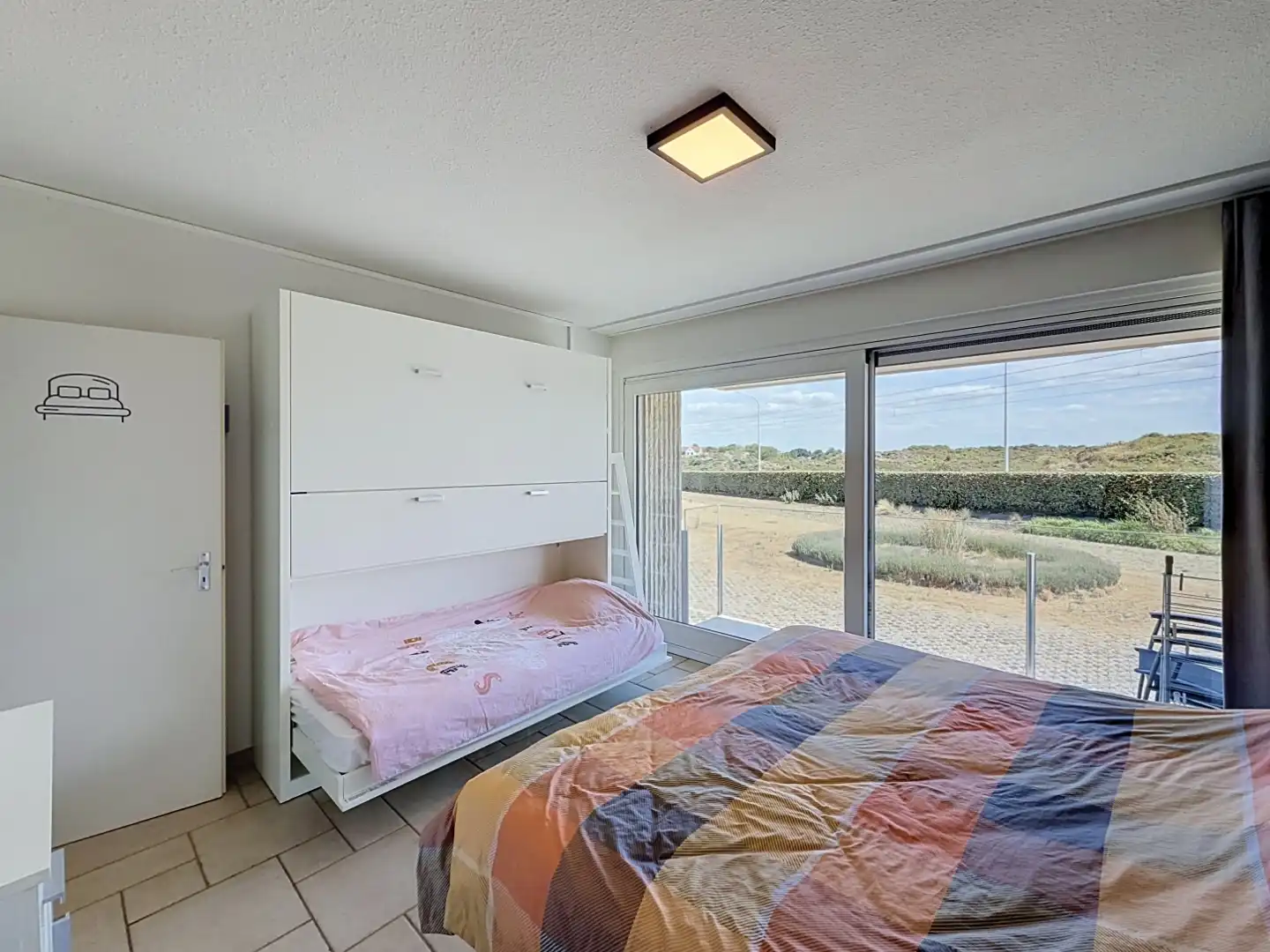 Gerenoveerd en zuid gericht éénslaapkamerappartement te Nieuwpoort-Bad foto 9