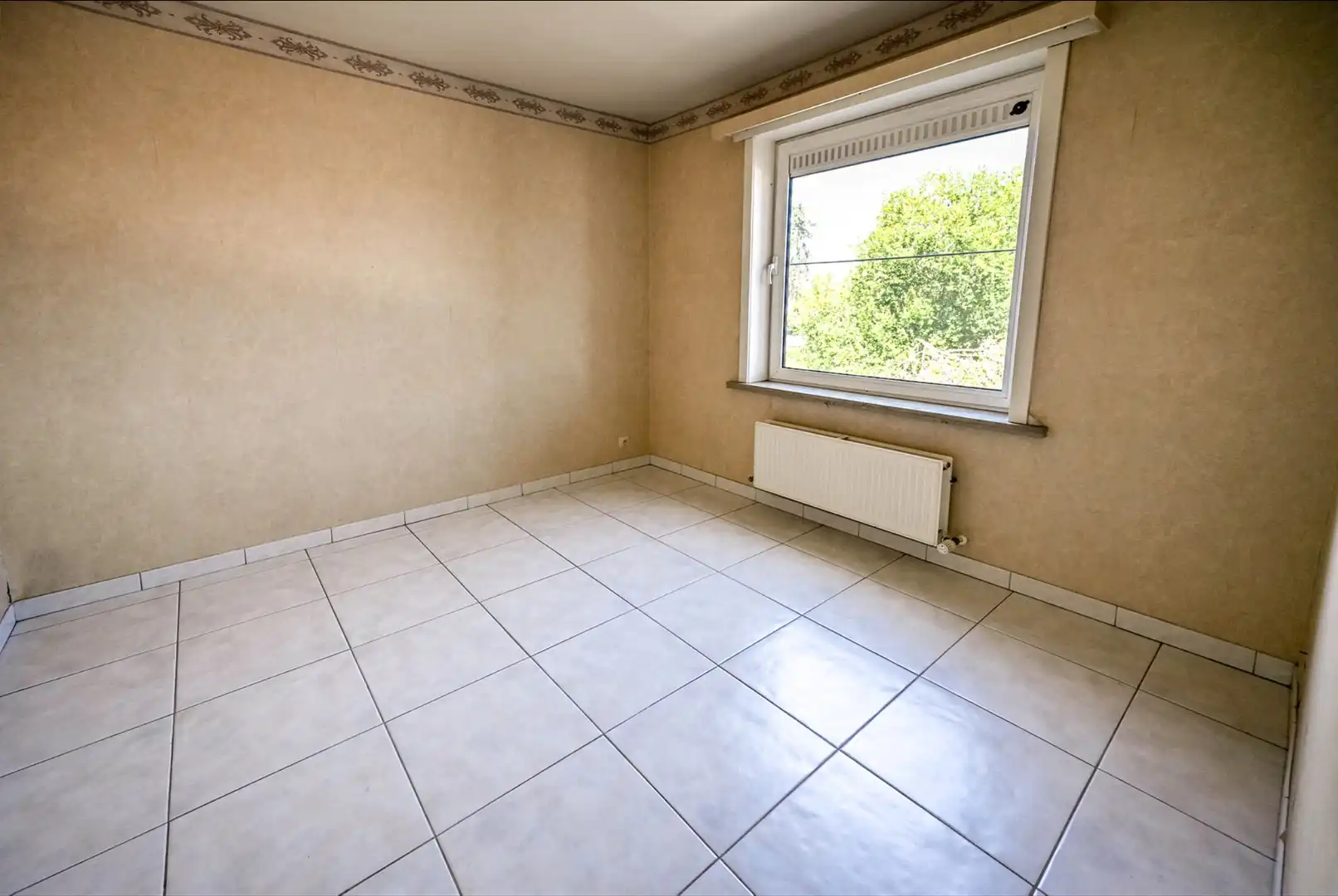 Ruim energiezuinig appartement met 3 slaapkamers te Waarschoot foto 8
