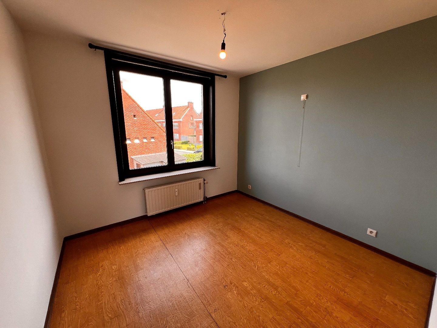 APPARTEMENT MET 2 SLAAPKAMERS, GARAGE EN TERRAS IN IEPER foto 8