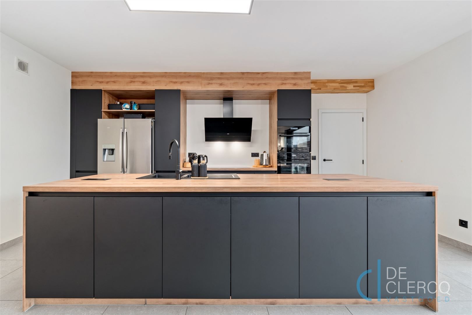 Mooie villa te koop in een rustige woonwijk te Lochristi!  foto 6