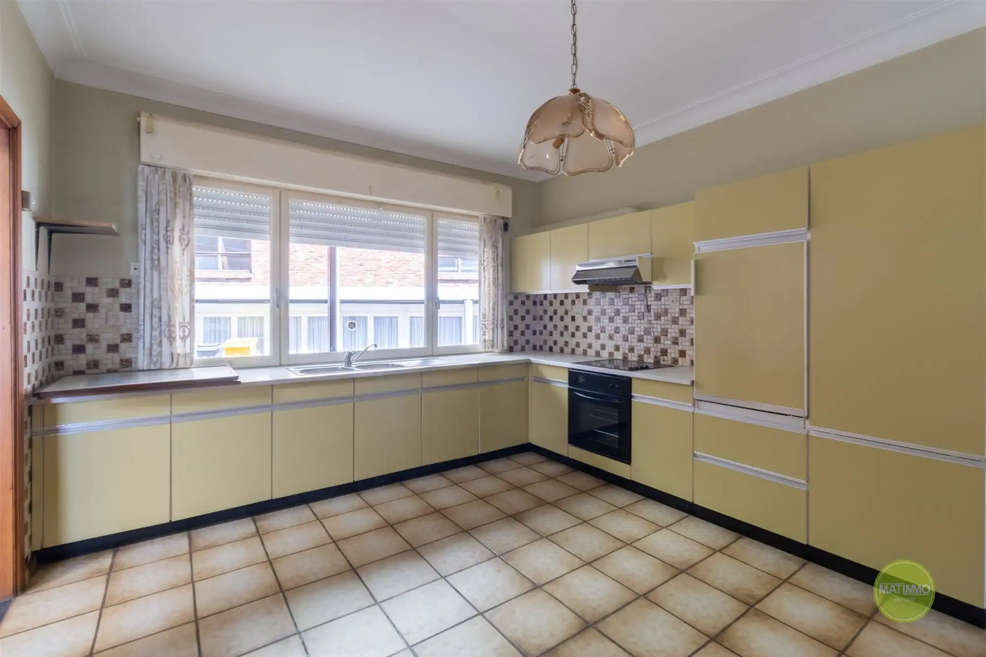 Voormalig handelshuis met veel potentieel in Balen foto 5