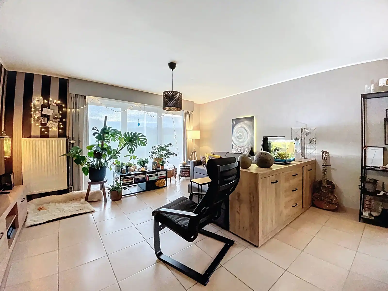 Halfopen woning met 3 slpks, terras en garage, €980/maand. foto 14