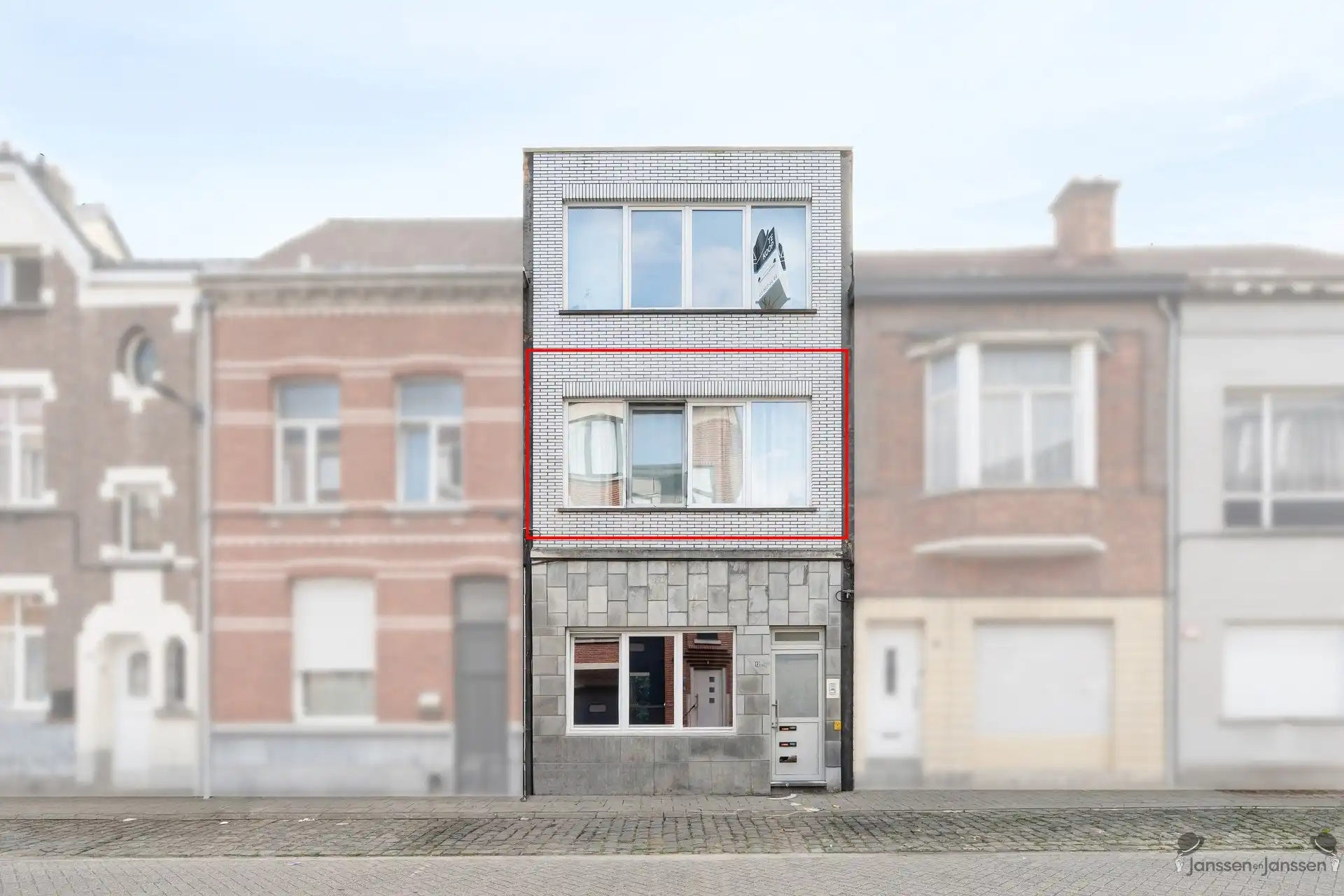 Gerenoveerd en energiezuinig appartement met 1 slpk op de grens van Schoten/Merksem foto 6