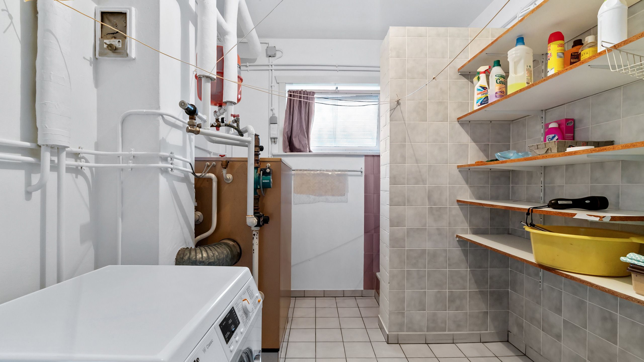 Landelijk gelegen woning op 50 are grond. foto 15