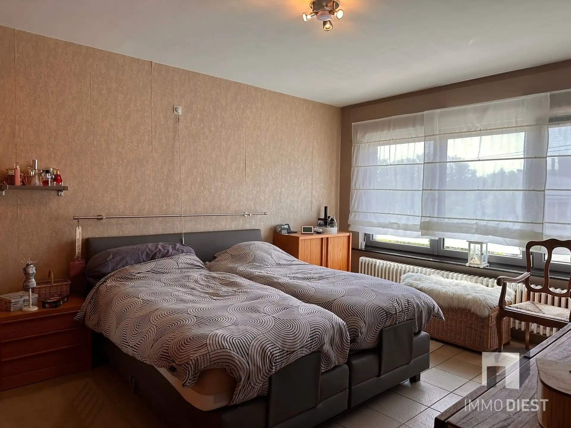 Zonnige woning met 3 slpks, garage en tuin foto 20
