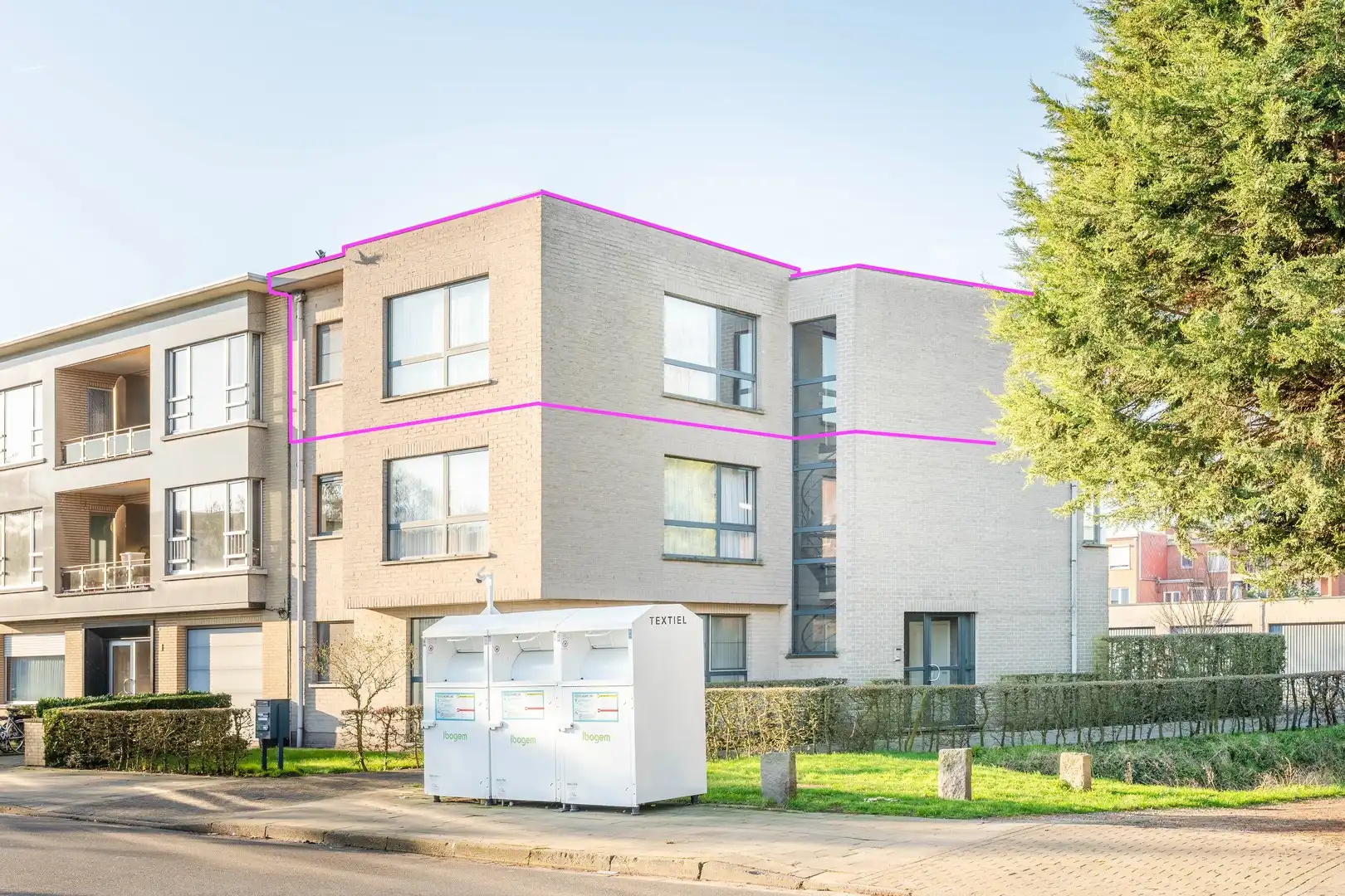 Hoofdfoto van de publicatie: Centraal en rustig gelegen appartement met garage