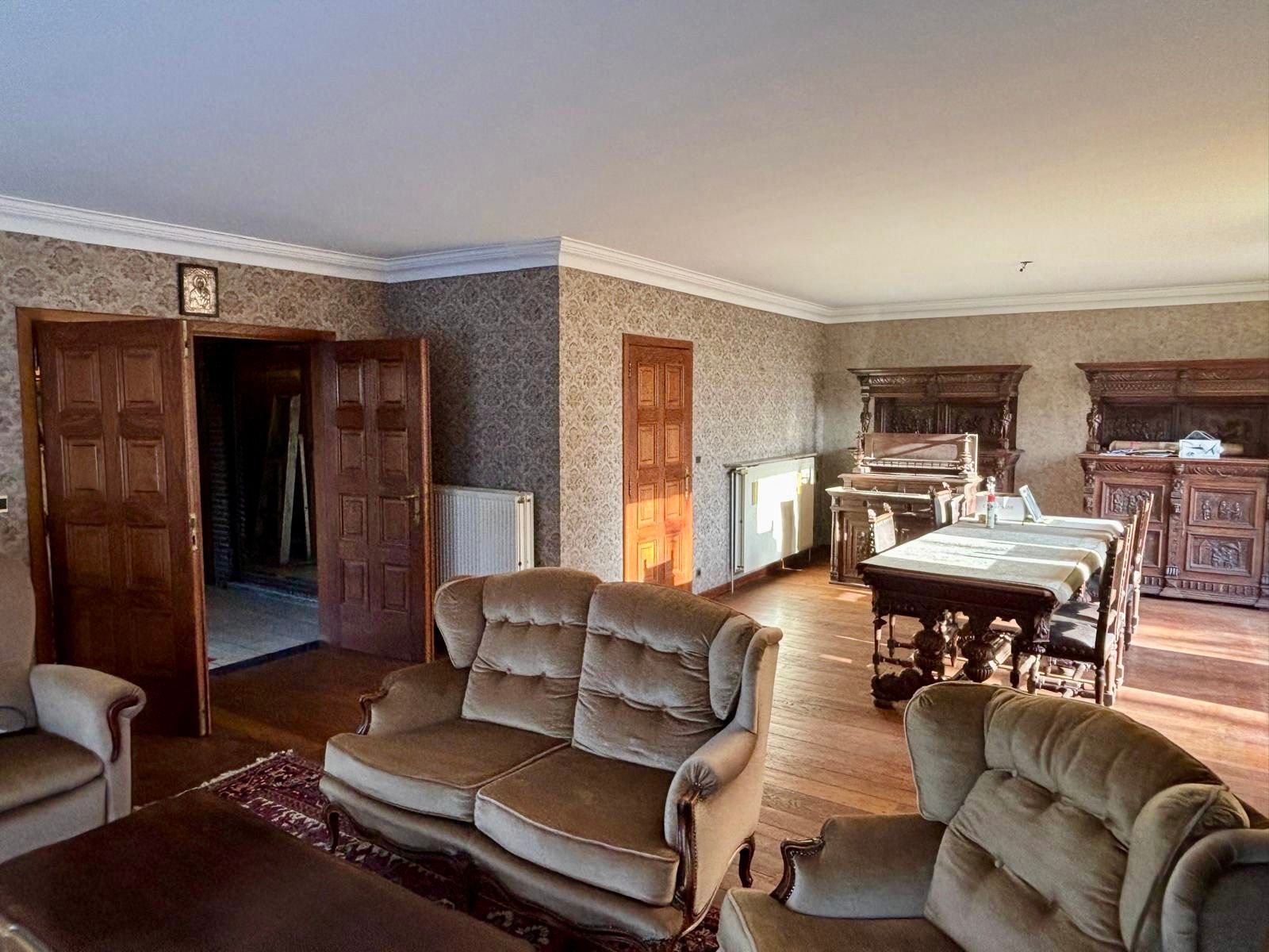 Te renoveren woning op 4769 m², grenzend aan natuurgebied De Keiheuvel foto 5