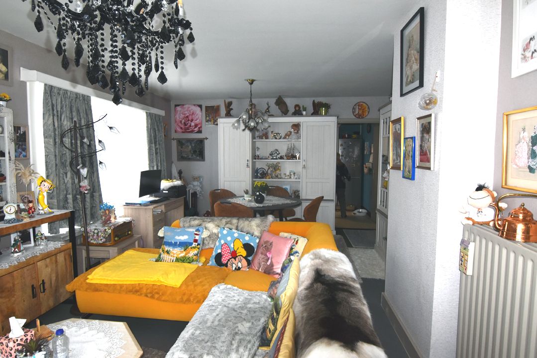 Gelijkvl woning OB met 2 gar foto 3