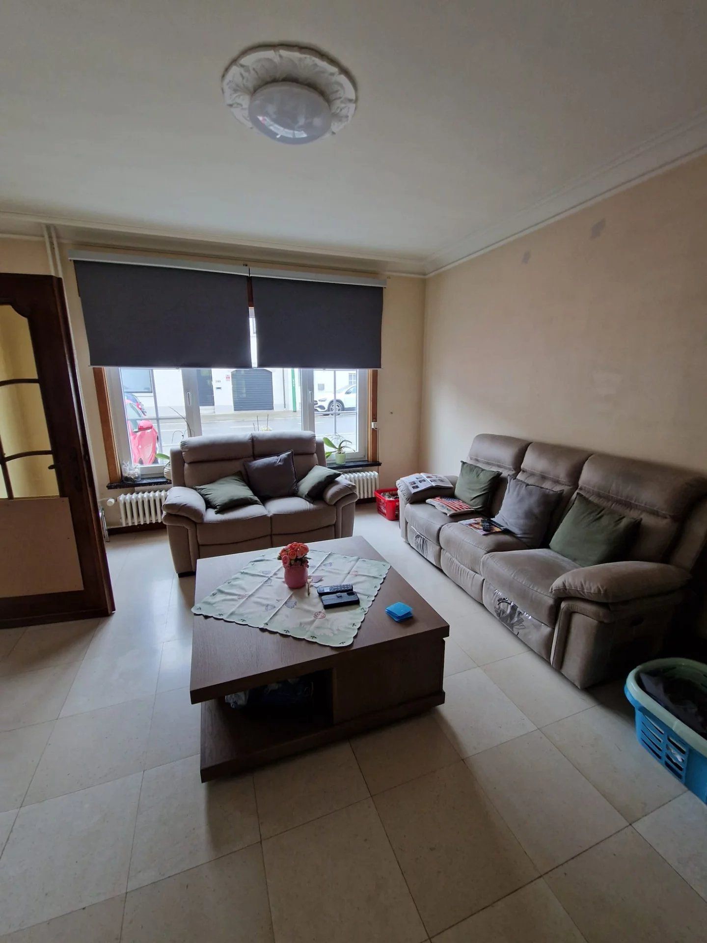 Woning met 2 slaapkamers, garage en tuin foto 4