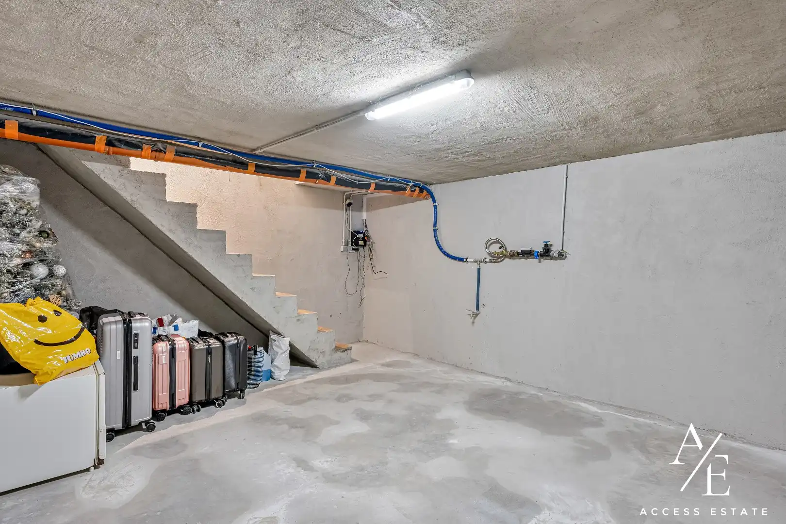 WICHELEN - Ruime vernieuwde woning met 4 slpk, 2 badk! foto 9