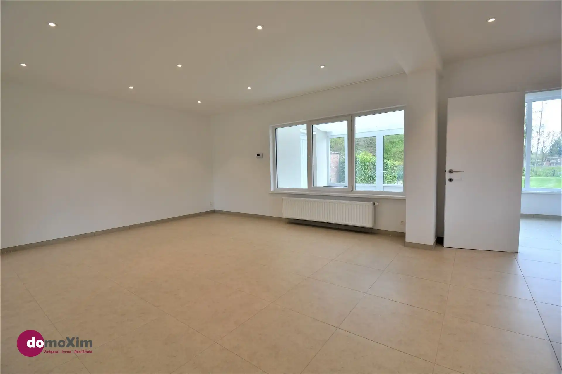 Mooie gerenoveerde woning met 3 slaapkamers nabij de dorpskern van Boortmeerbeek foto 2