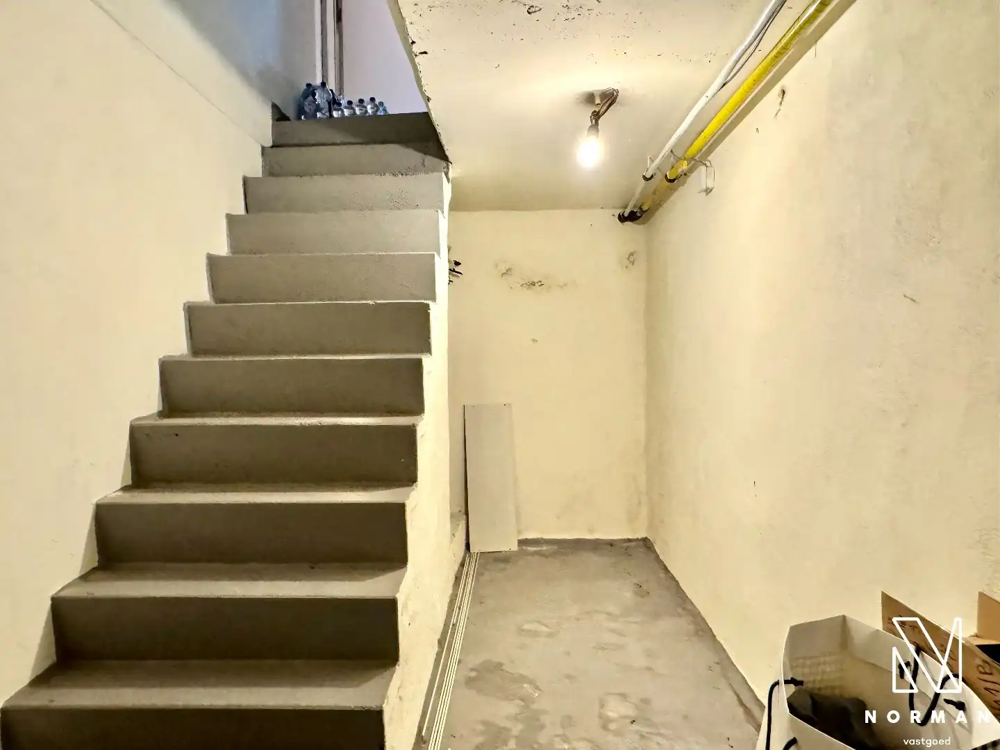 Instapklare woning met 2 slaapkamers, tuin en garage te huur in rustige woonwijk te Hulste! foto 15