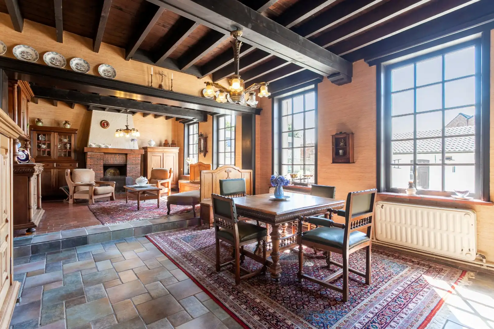 Charmante woning met karaktervolle binnenkoer te Beert foto 9