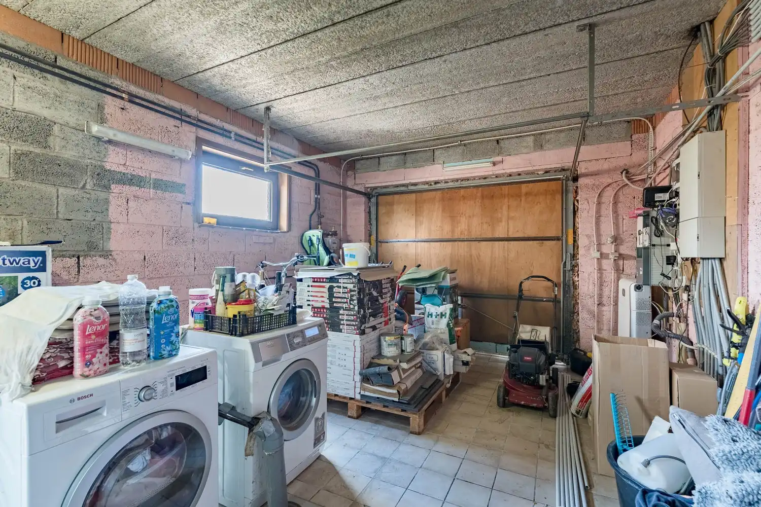 Gerenoveerde woning met 3 slaapkamers, een garage en een west georiënteerde tuin in een autoluwe woonwijk te Bierbeek! foto 13