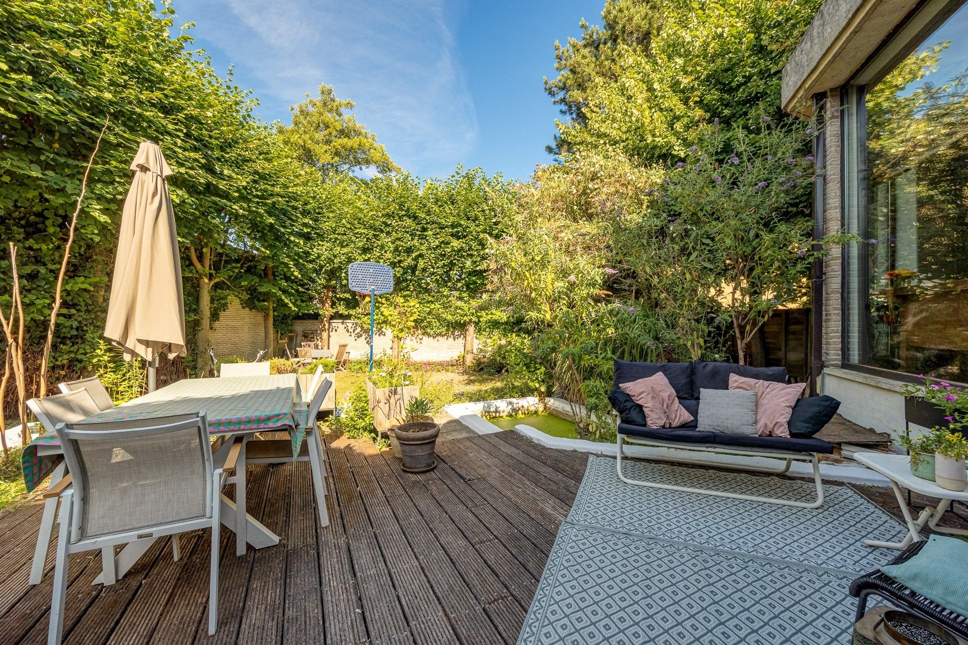 Unieke architectenwoning met tuin en polyvalente ruimte foto 26