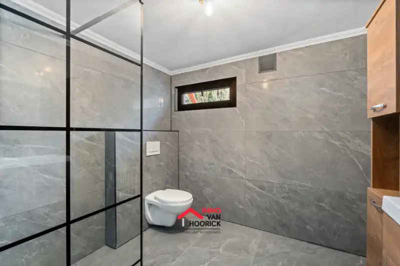 Mooie instapklare woning 3 slaapkamers! foto 8