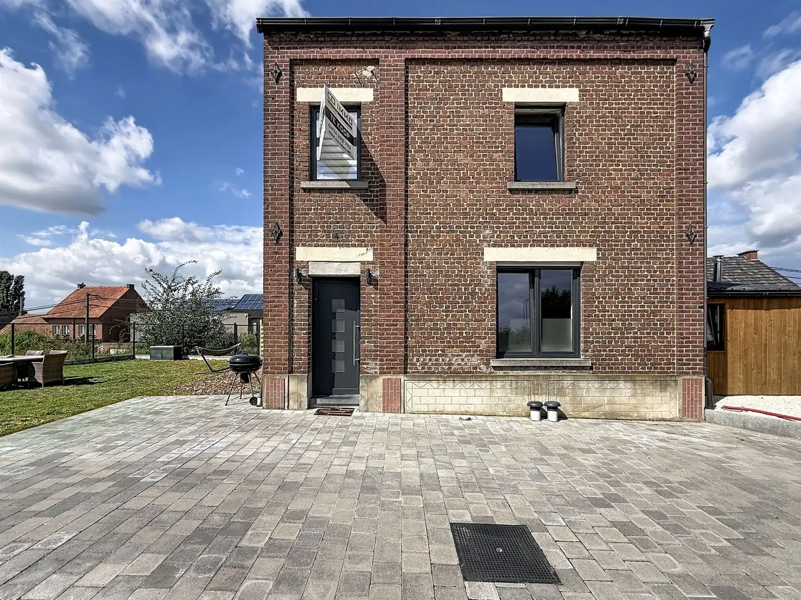 Gerenoveerde woning (2019), 2 slpks, zolder, opp 3a 03ca foto 3