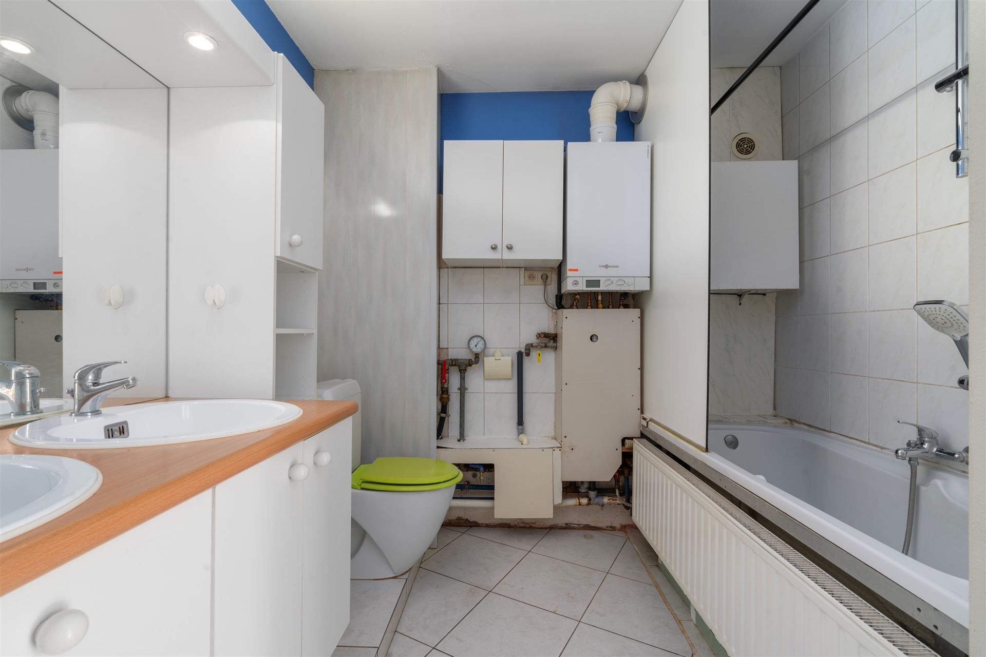 ONGEMEUBELD / 2DE VERDIEP / GEEN LIFT foto 5