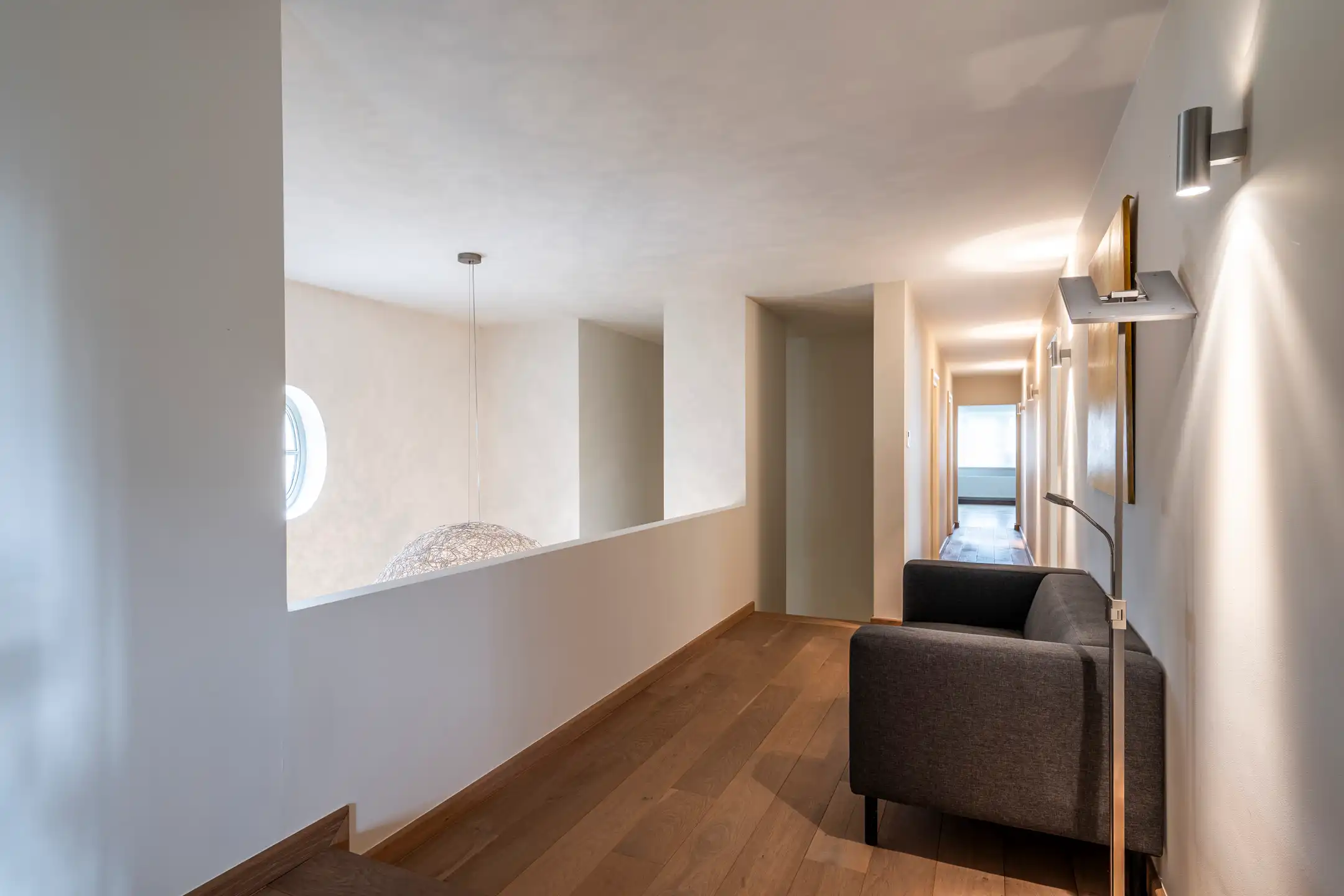 Instapklare villa met 4 slpks en binnenzwembad op 2232m² foto 11