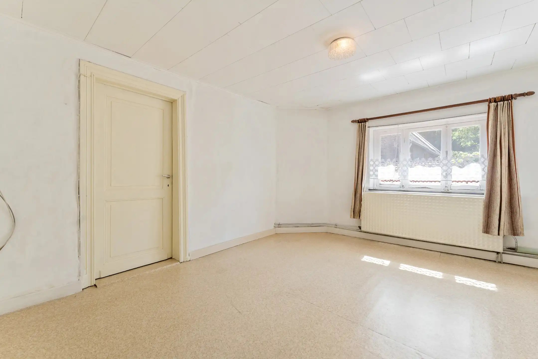 Karaktervolle woning met atelier in de Voerstreek foto 37
