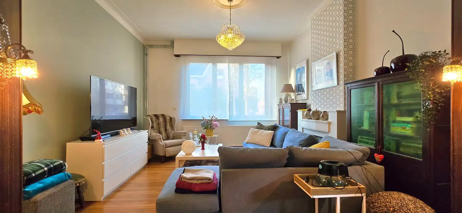 Charmant herenhuis met 5 slaapkamers te koop in Hasselt foto 8