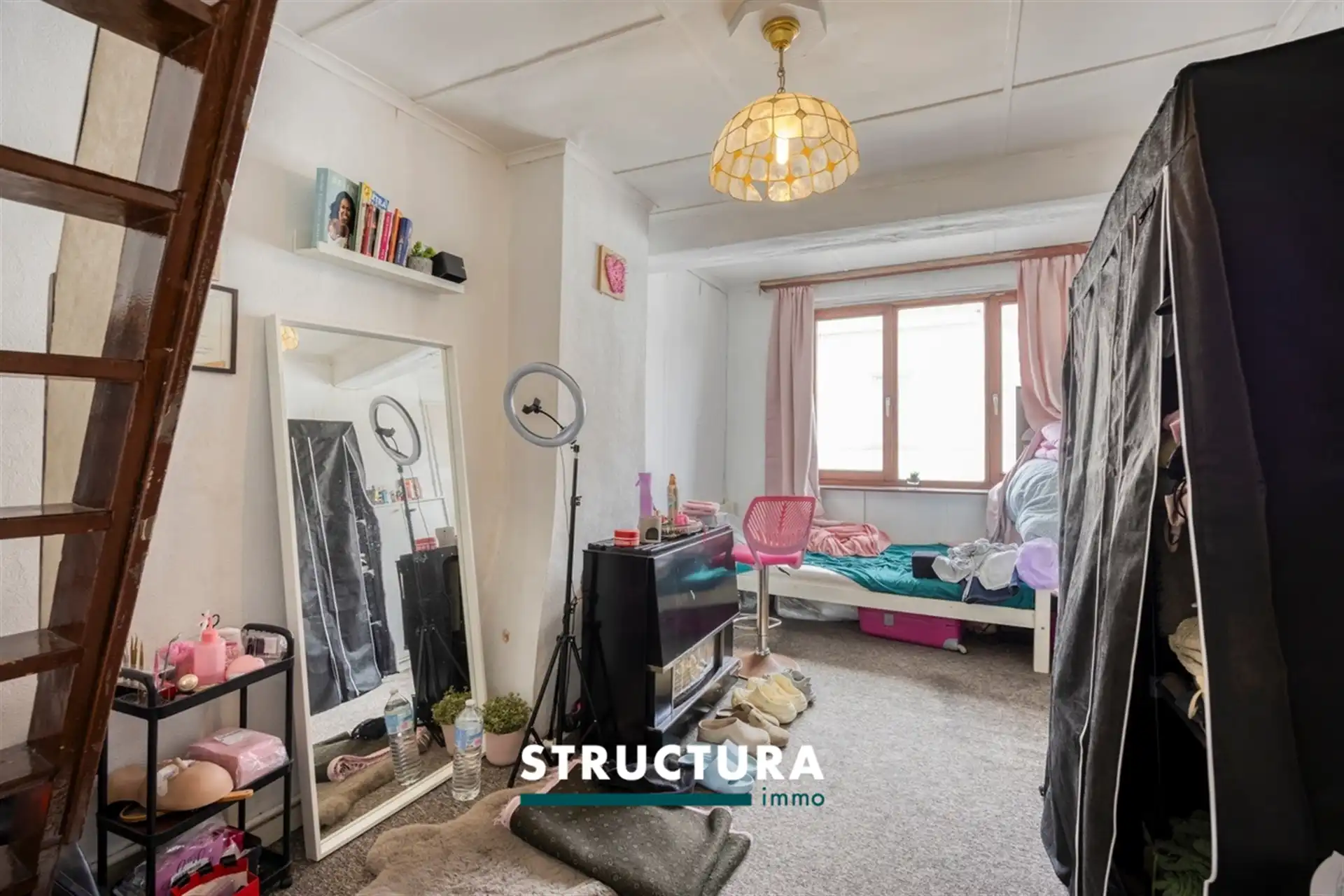 Woning met potentieel en uitzicht op de velden foto 17
