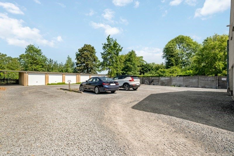 Instapklaar appartement in een rustige omgeving met ruim terras foto 15