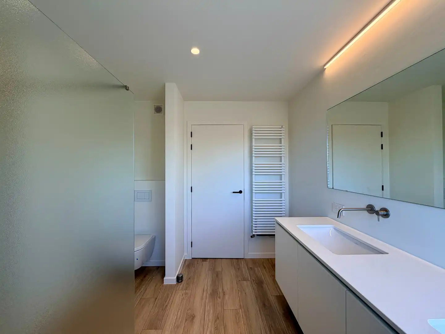 Recente nieuwbouwwoning in centrum Tielt! foto 19