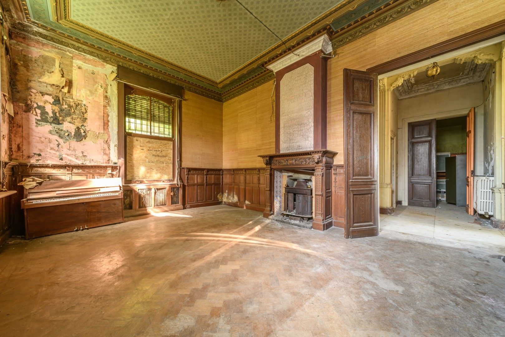 Te koop: exclusief en statig herenhuis in het centrum van Denderleeuw foto 4