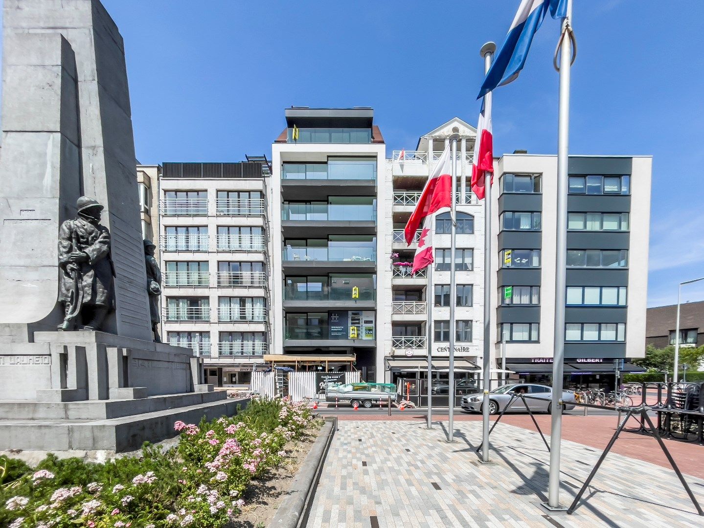 Nieuw appartement gelegen aan de zuidkant van het vernieuwde Burg. Fr. Desmidtplein. Gevelbreedte van ca. 8 meter. foto 3