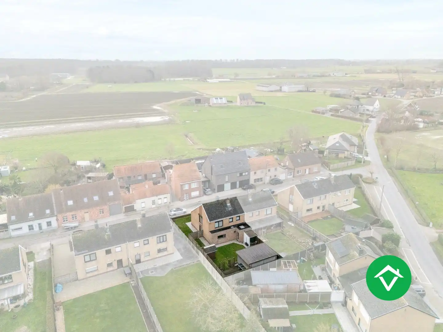 Instapklare woning met 3 slaapkamers en garage te Koekelare foto 31