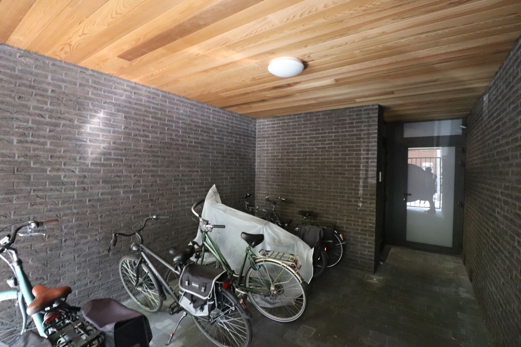Een mooi afgewerkt appartement op de eerste verdieping rechts - met overdekt terras foto 14