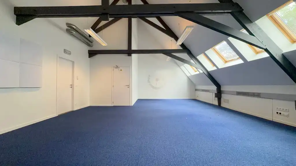 Unieke kantoren te huur in Capucienenklooster te Aalst foto 3