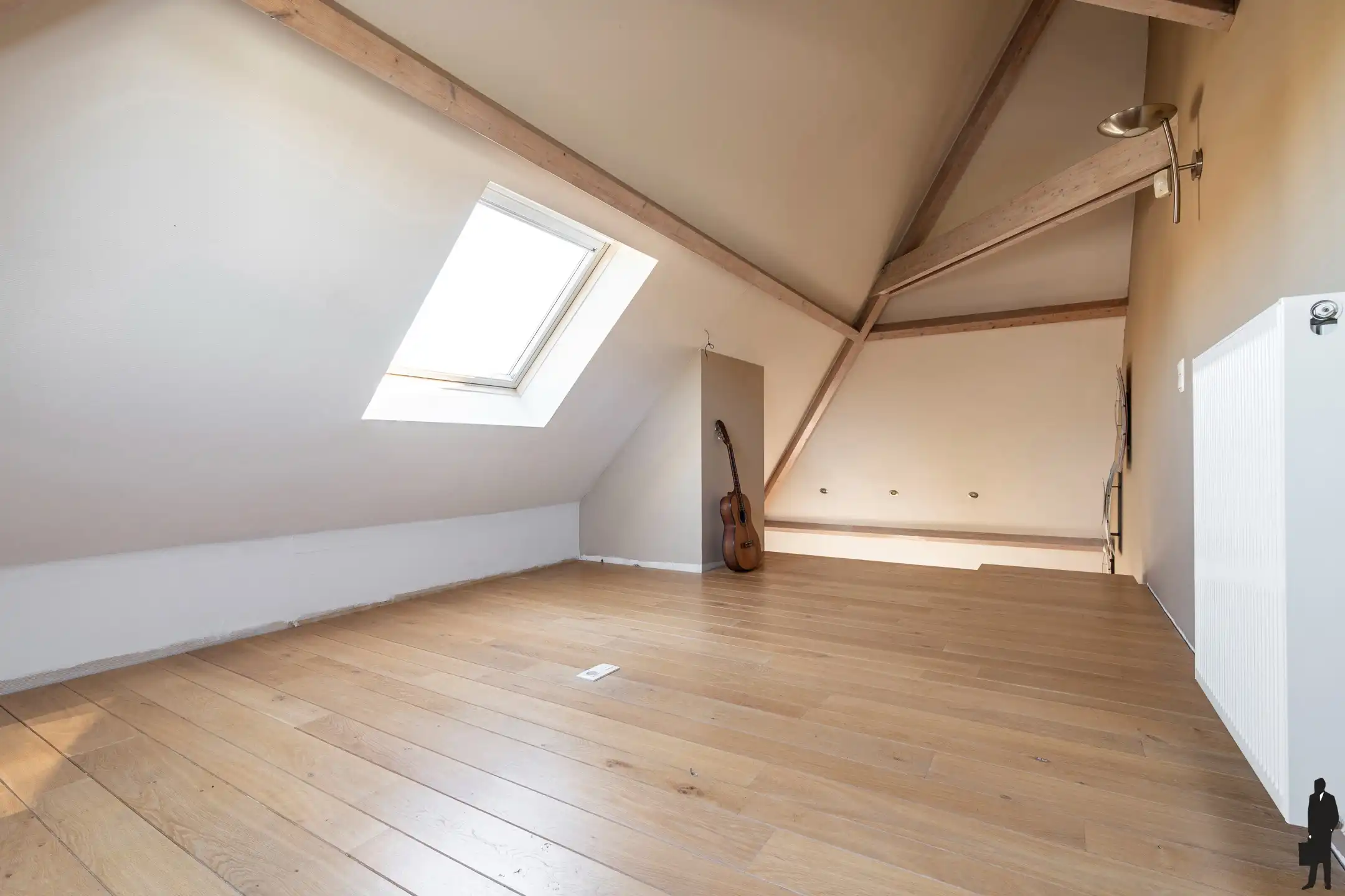 Unieke, ruime architectenvilla met riante kelder en werkbox foto 23