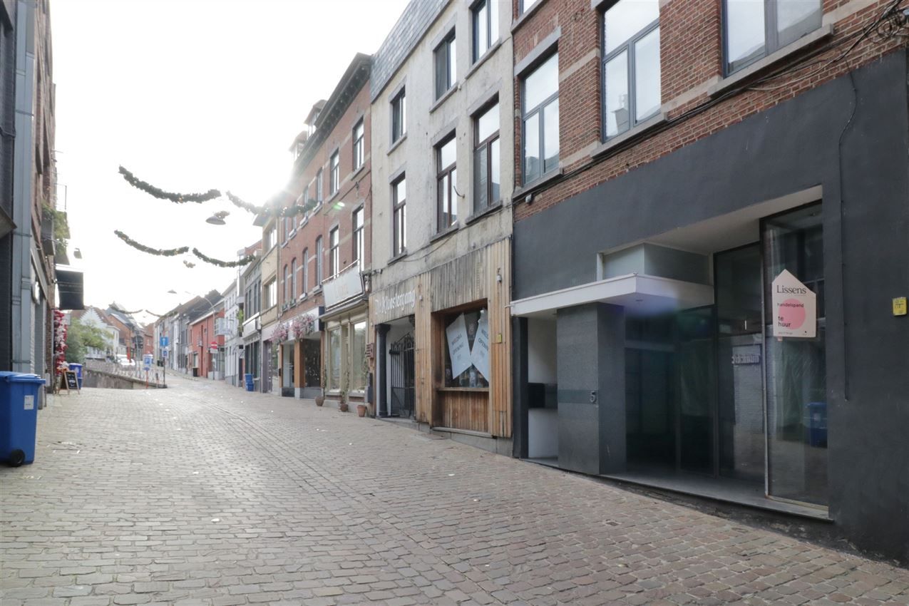 Winkel-of kantoorruimte nabij de Grote Markt foto 30