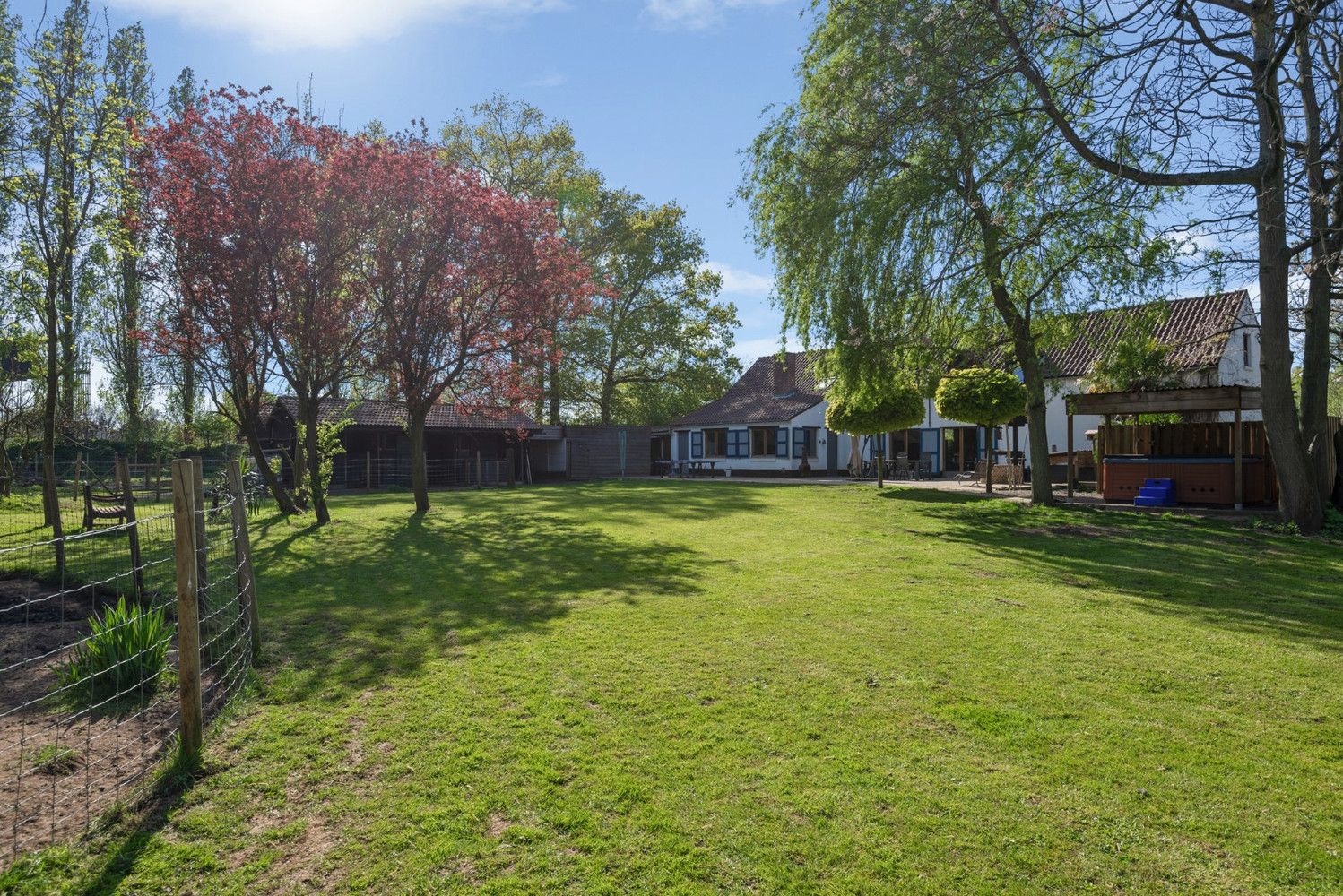 CHARMANTE HOEVE OP PERCEEL VAN 5.808 m²! foto 17