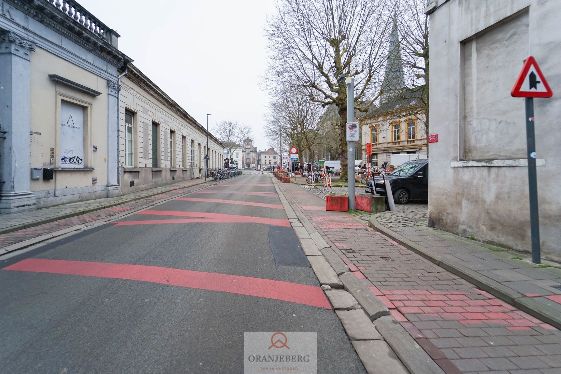 HOEKhandelspand bij Sint-Jacobskerk foto 6