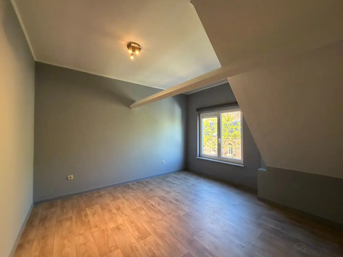 Ruim duplex appartement te huur in Tessenderlo foto 13